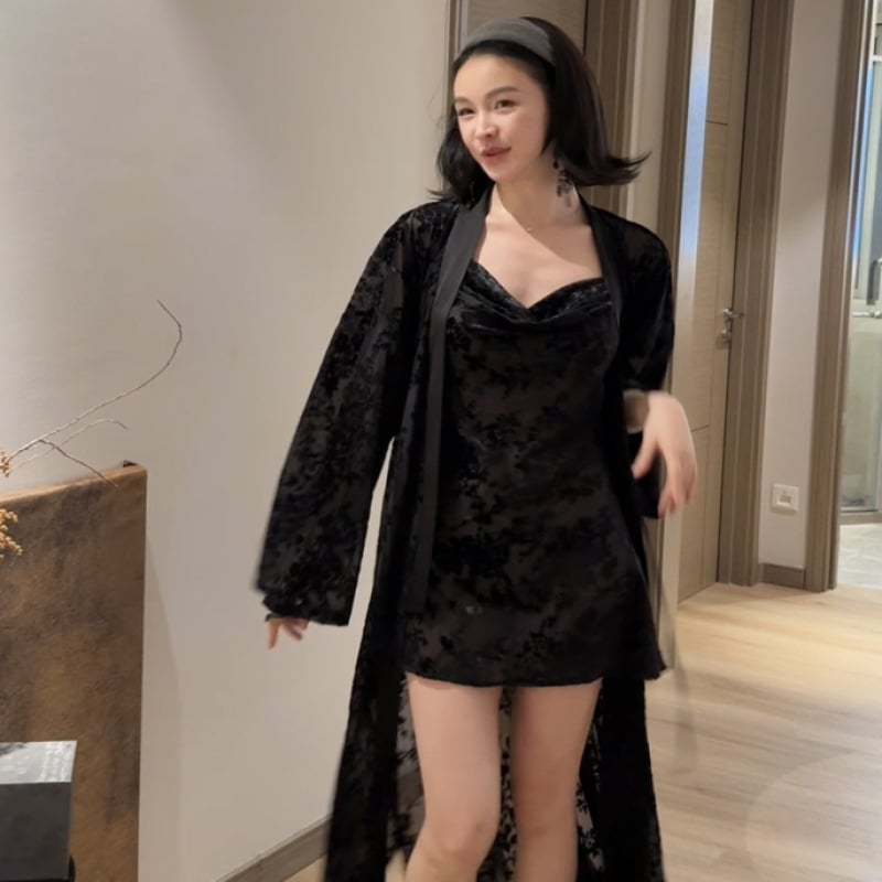 Modern Beauty: francuskog stila bez leđa, baršunasta noćna haljina i kućni kimono