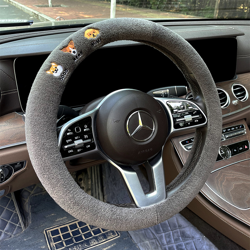 Mushang navlaka za volan automobila, zimska verzija, umjetni pliš, univerzalna prilagodba, izvezeni dizajn karikature
