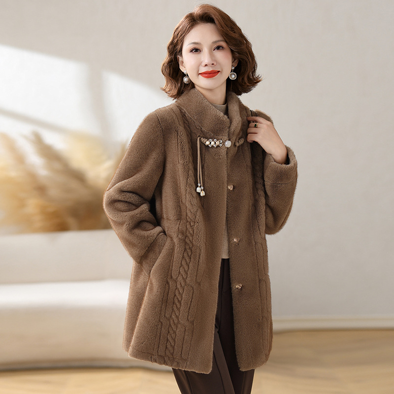 Női téli kabát mesterséges nyérc bunda, egyszínű, poliészter >95%, szalag díszítés, középhosszú