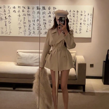 Chenille trench kabát spandex keverékkel, dupla gombos, kis fazon, V-nyak, hercegnő ujjas, tavasz 2025, királyi nővér-stílus