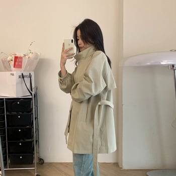 Női trench coat, ultra rövid hossza, álló gallér, pamut-poliészter keverék, királyi nővér stílus