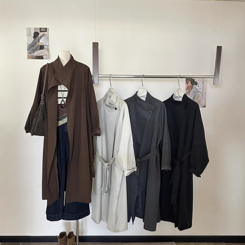 Vjetrovita jakna, ležernog korejsko-japanskog stila, širok kroj, dugačka, vezivanje na šnuru