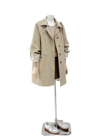 Ženski windbreaker kaput s čipkastim umetkom, srednja duljina, polo ovratnik, dugi rukav, chenille tkanina s elastanom
