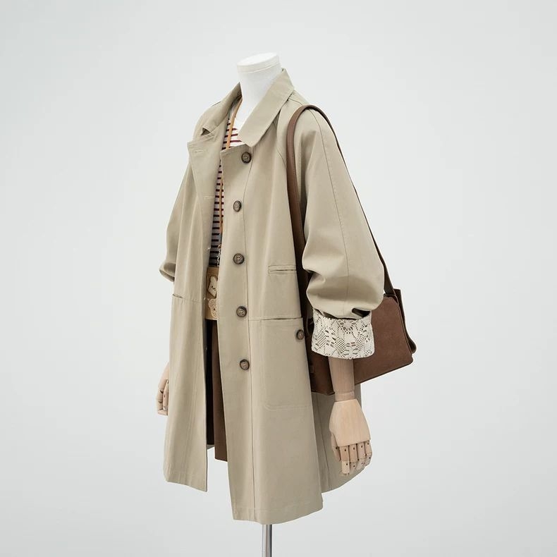 Ženski windbreaker kaput s čipkastim umetkom, srednja duljina, polo ovratnik, dugi rukav, chenille tkanina s elastanom