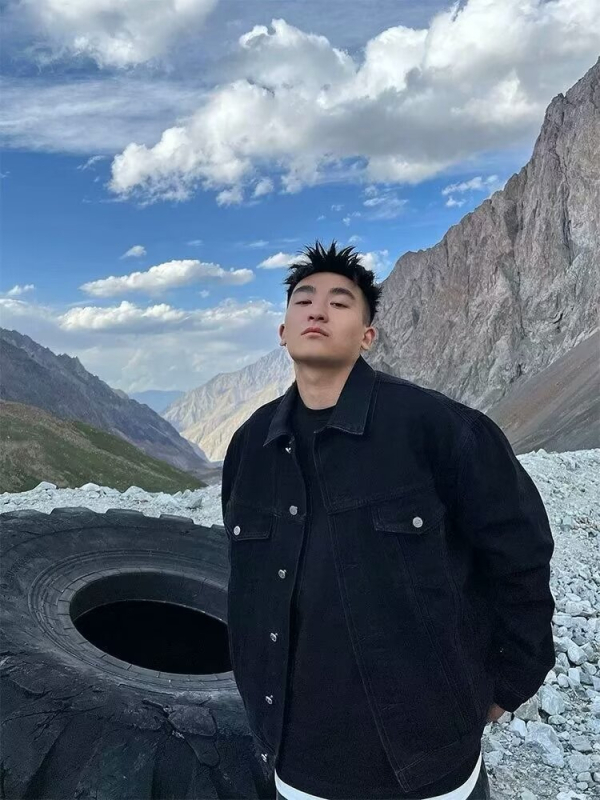 Dzsín dzseki, utcai stílus, laza szabás, gallér lapos, patch zsebek