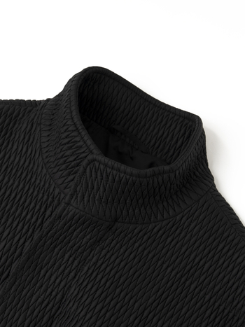 Sacou cu fermoar, exterior nylon 100%, căptușeală poliester, croi lejer