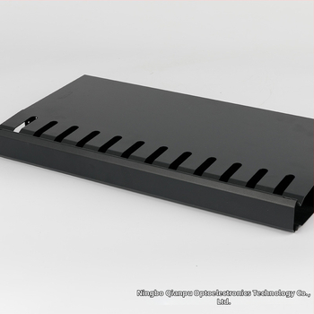 Kabeļu uzglabāšanas un vadības stends, 24/48 portu, auksti velmēta tērauda biezināta konstrukcija, tīklu kabeliem