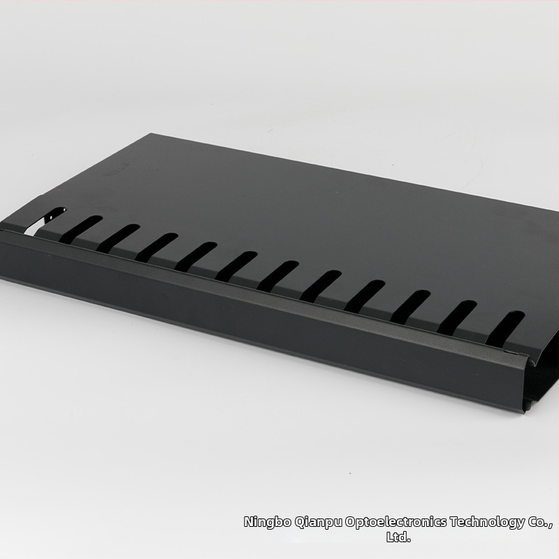 Kabeļu uzglabāšanas un vadības stends, 24/48 portu, auksti velmēta tērauda biezināta konstrukcija, tīklu kabeliem