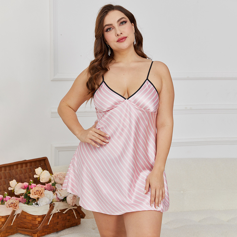 Ledinis šilko naktinukas be rankovių su V formos iškirpte, laisvas kirpimas, dryžuotas – vasariniai namų drabužiai, tinkami dėvėti lauke