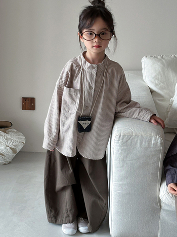 Unisex dječja prugasta košulja s dugim rukavima i ovratnikom tipa lapel, s UV zaštitom, 80% pamuk, za uzrast 3–8 godina, proljeće‑jesen, šumski retro stil