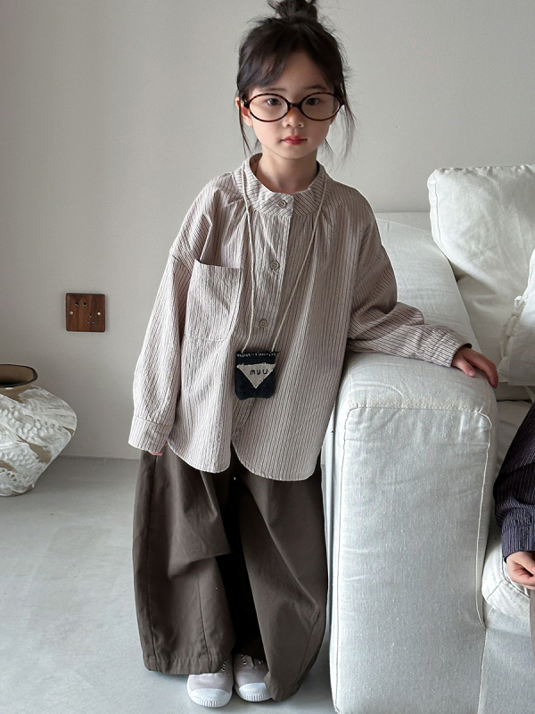 Unisex dječja prugasta košulja s dugim rukavima i ovratnikom tipa lapel, s UV zaštitom, 80% pamuk, za uzrast 3–8 godina, proljeće‑jesen, šumski retro stil
