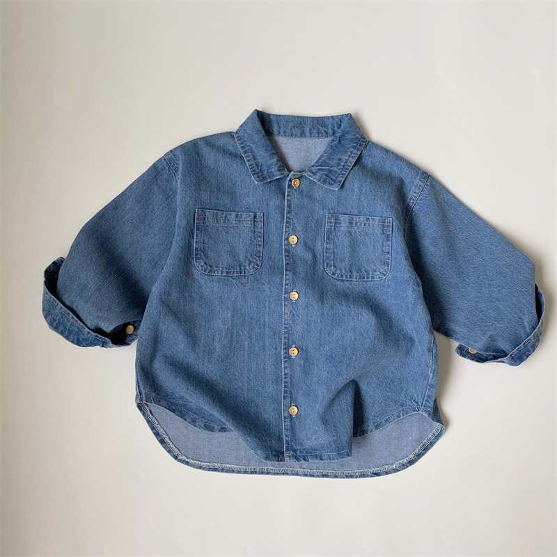 Koreai stílusú gyerekeknek készült denim-ing, kis zsebbel, hosszú ujjú, kerek nyakú, pamut
