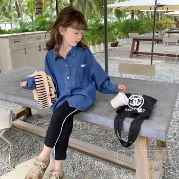 Jachetă de primăvară pentru fete — stil coreean, glugă detașabilă, țesătură Corduroy, Rabbit fur detaliu; Primăvara 2025