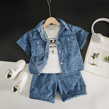 Set za dječake s leopard printom: denim košulja i šorc, kratki rukavi, ljeto, dvodijelni komplet, pamuk–mješavina