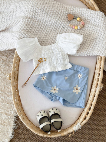 Set za djevojčice: bluza s puff rukavima i denim set s cvjetnom broderijom