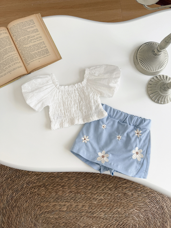 Set za djevojčice: bluza s puff rukavima i denim set s cvjetnom broderijom