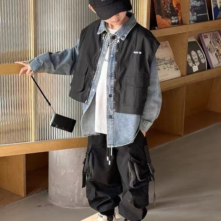 Jachetă denim pentru băieți – stil coreean, material denim/cotton, închidere cu nasturi, fără glugă, primăvară-toamnă (3-8 ani)