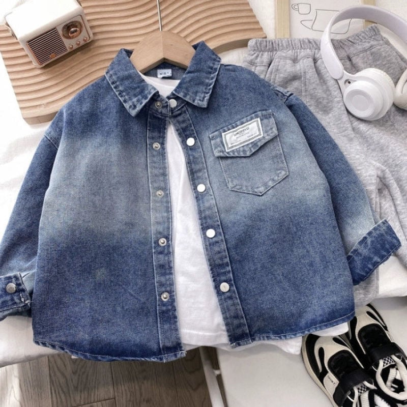 Fiúknak készült farmerdzseki, tavasz–ősz, pamut, egysoros gombolás