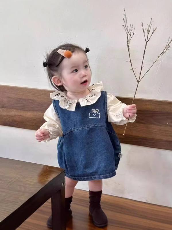 Dječji dvodijelni denim komplet s trakama, dugi rukavi, pamuk, za dob 1–3 godine, proljeće–jesen.