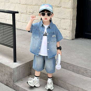 Dječji trodijelni ljetni kostim: denim košulja kratkih rukava i šortsevi, korejski stil, za uzrast 3–8 godina (100–140 cm), pamuk 55%