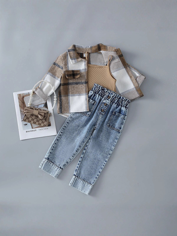 Háromrészes gyerek öltöny: galléros inget, denim mellény pántokkal és nadrág sötét mosással; anyag 80% pamut; puha felület és enzimes mosás; lányoknak 3–8 évesek.