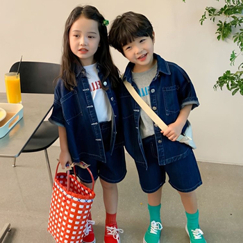 Set copii din două piese: cămașă în stil denim și șorturi, unisex, mâneci scurte, bumbac 71–80%, Finisaj moale