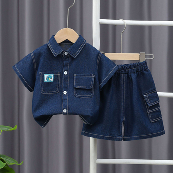 Dječji dvodijelni denim komplet: košulja s ovratnikom i kratkim rukavima te šorc, jednobojan, ljeto