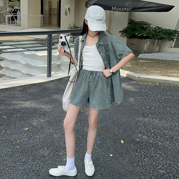 Set din două piese din denim pentru fete: cămașă din denim și șort, distressed, ușor, mâneci scurte, vară, pentru fete peste 8 ani (peste 140 cm)