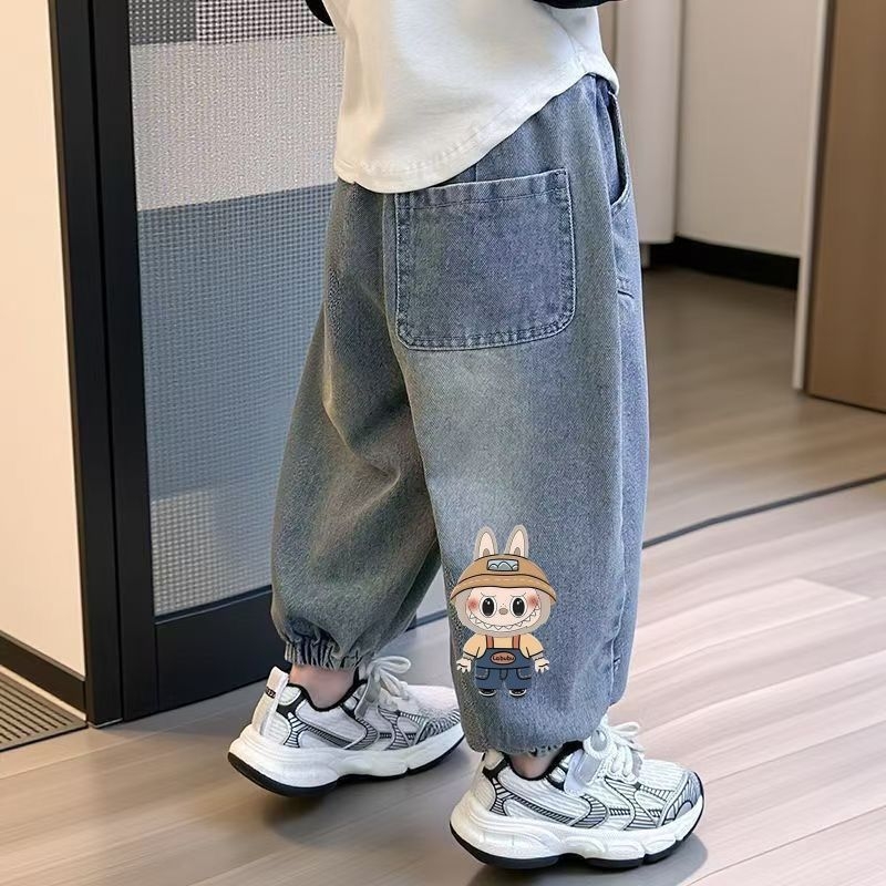 Labubu dječje traperice, denim, proljeće–jesen 2026, širokih krojeva, unisex, duge hlače, korejski stil.