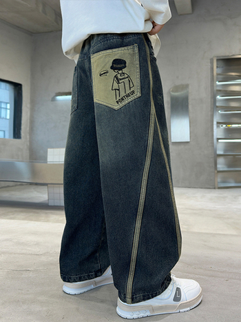 Dječje traperice u korejskom stilu, 57,2% pamuk, uzorak slova/abstraktno, srednje visokim pojasom s elastičnim pojasom, za dječake 8+