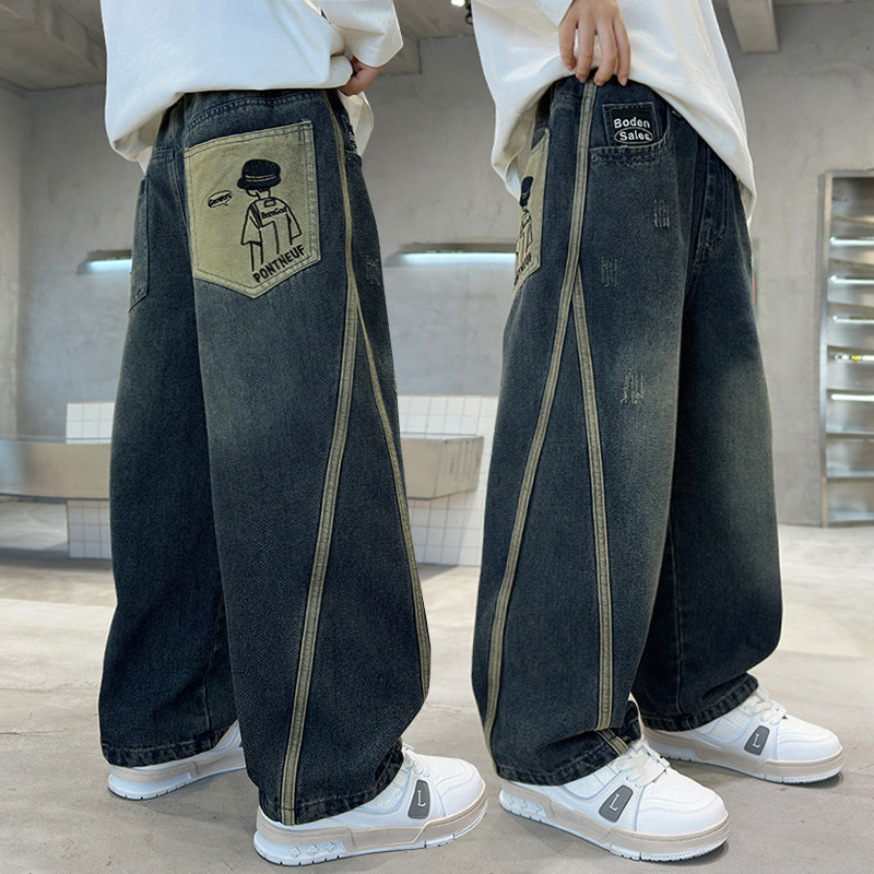 Dječje traperice u korejskom stilu, 57,2% pamuk, uzorak slova/abstraktno, srednje visokim pojasom s elastičnim pojasom, za dječake 8+