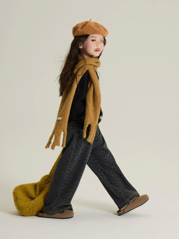 Dječje traperice za djevojčice s leopard printom i fleec podstavom, duge, sa srednjim strukom i elastičnim pojasom, pogodne za proljeće i jesen