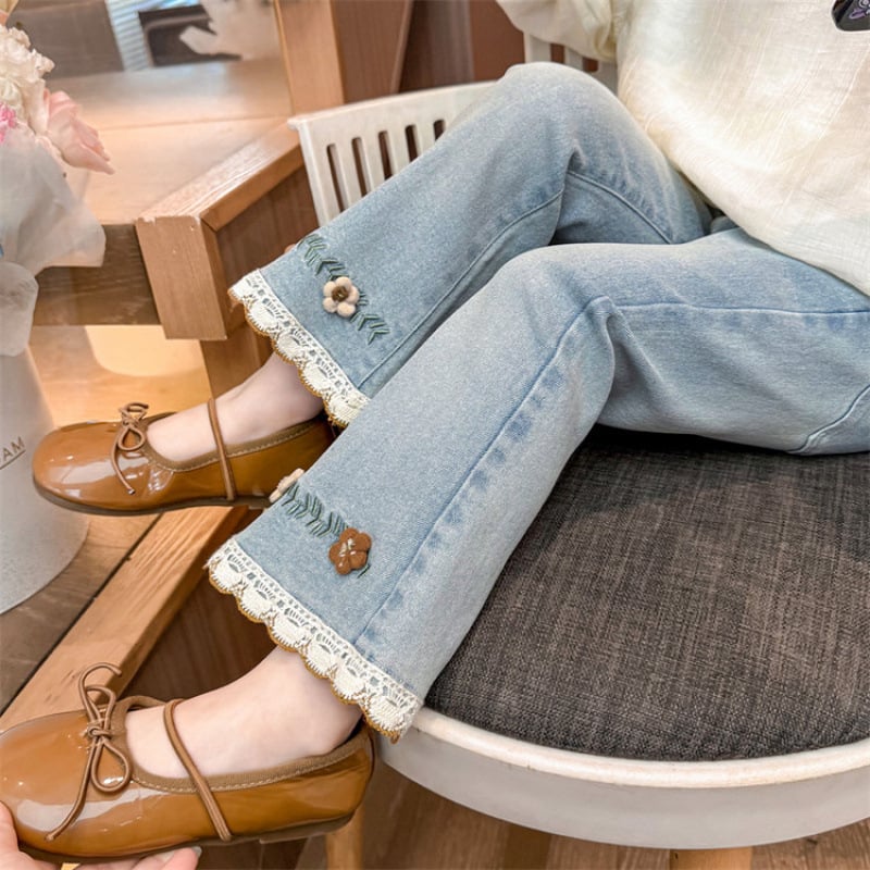 Dječje traperice s zvonastim krojem, 80% pamuk, mekana obrada, jesen 2025