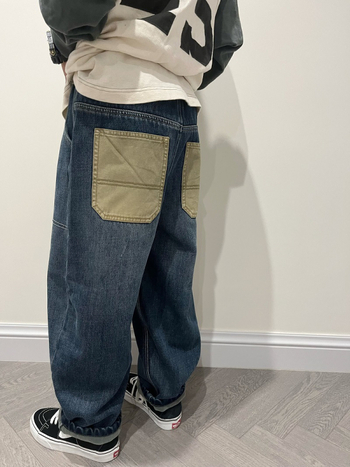 Gyerekeknek szóló Corduroy nadrág (Szabadidős stílus; Anyag: Corduroy; Összetétel: 95% pamut; Uniszex; Korosztály: 3–8 év)