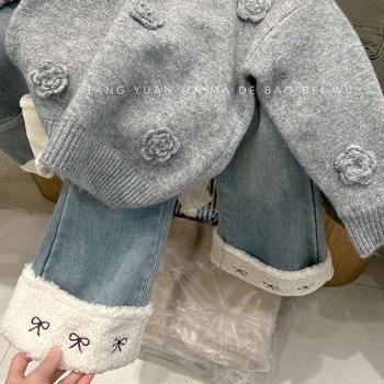 Lányoknak készült koreai stílusú farmernadrág télre, vastag denim, középmagas derekú, elasztikus derékkal, harangszárú