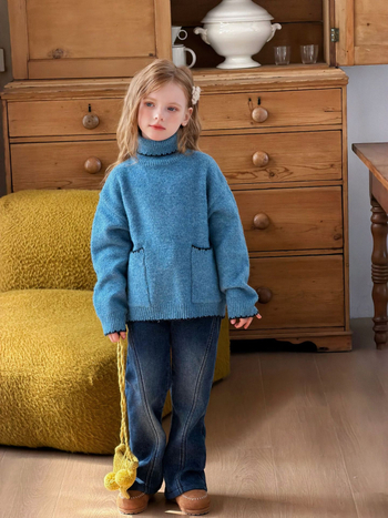 Gyerekeknek készült fleece-béléssel ellátott farmernadrág, koreai stílus, elasztikus trapéz, középmagas derék, pamut 81–90%.