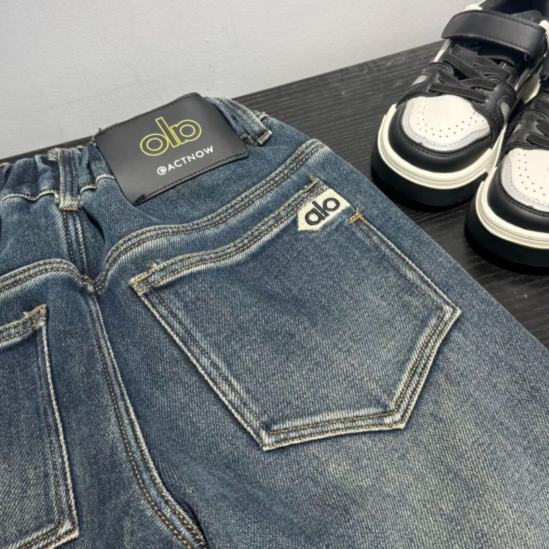 Gyerekeknek szóló velúr-denim nadrág, puha kezelés, középmagas derék, elasztikus derekú, 3–8 éveseknek, őszi-téli