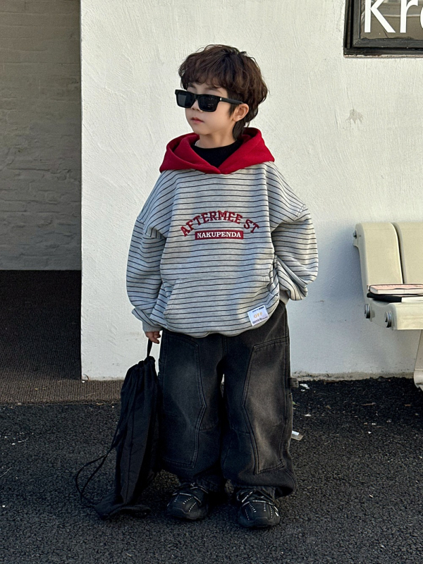 Gyerekeknek készült melegen bélelt farmernadrág, 100% pamut, téli kollekció 2025, középmagas derék, egyszínű