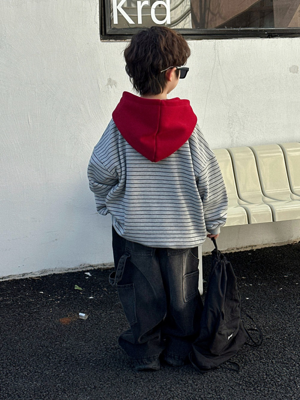 Gyerekeknek készült melegen bélelt farmernadrág, 100% pamut, téli kollekció 2025, középmagas derék, egyszínű