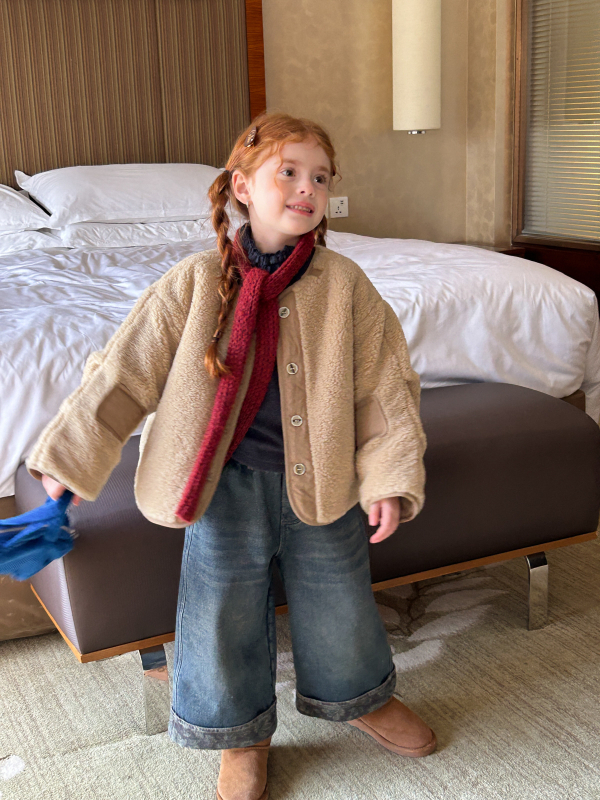 Gyerekeknek készült farmernadrág fleece-béléssel, felhajtott bokánál, széles szárú téli viselet (Denim; 80% pamut, 20% poliészter; középmagas derék; elasztikus derék)