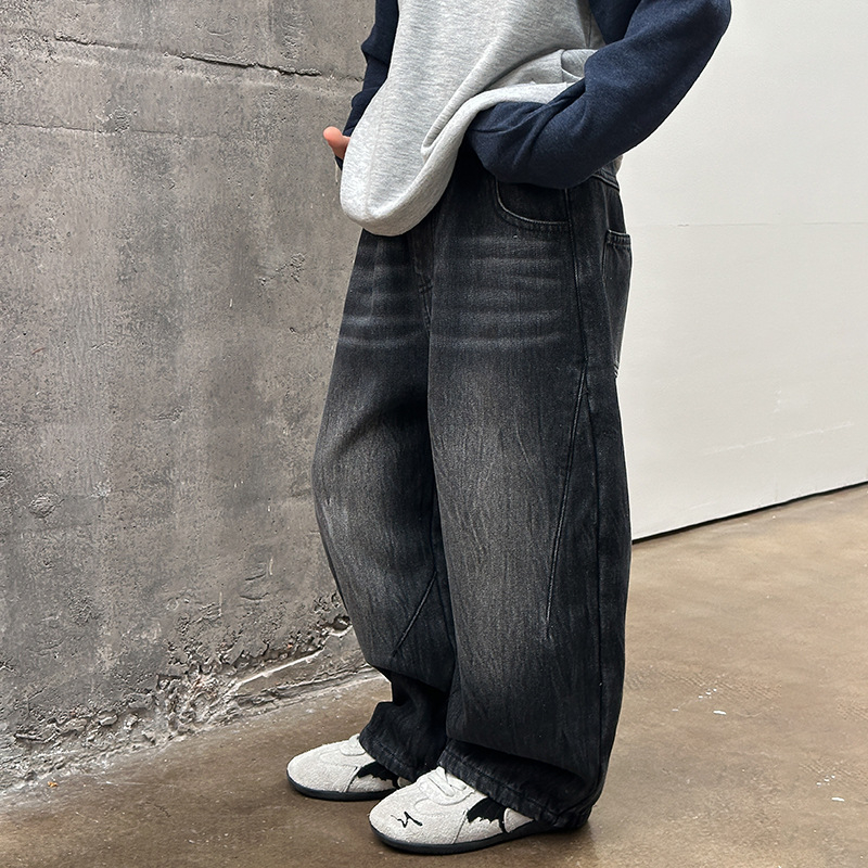 Gyerekeknek szóló téli fleece-béléssel ellátott farmernadrág, egyenes szabású, pamutkeverék 80% / 11% poliészter / 9% viszkóz