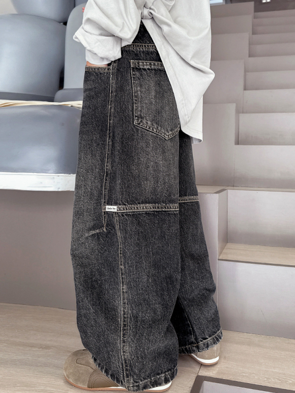Dječje traperice u retro stilu, ravni kroj, elastičan pojas, denim, proljeće i jesen (Materijal: Denim; Stil: Traperice; Pojas: Elastičan; Sezona: Proljeće/Jesen; Dobna skupina: iznad 8 godina)