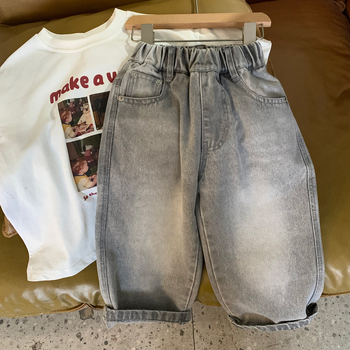 Gyerekeknek készült koreai stílusú farmernadrág Cowboy denim, 80% pamut, középmagas derék, egyszínű minta