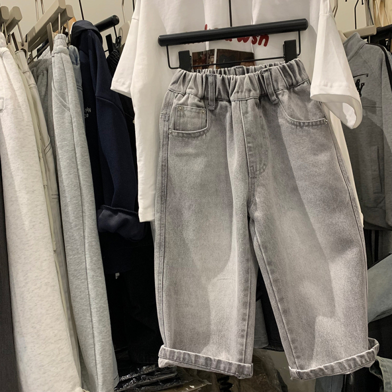 Gyerekeknek készült koreai stílusú farmernadrág Cowboy denim, 80% pamut, középmagas derék, egyszínű minta