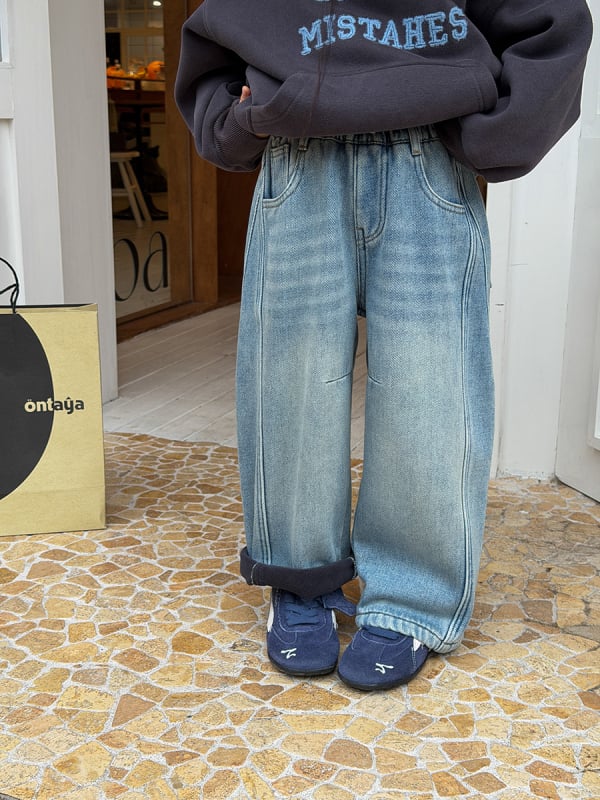 Dječje traperice za djevojčice s fleece podstavom, zima 2025, patchwork vintage distressed, srednji struk, uzrast 3–8 godina
