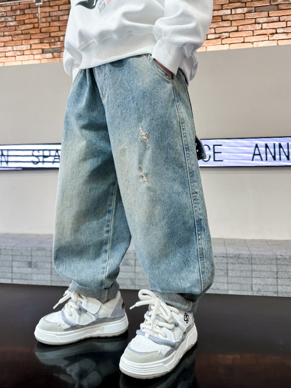 Muške traperice – korejski stil, osnovni dizajn (denim; elastični srednje visok pojas; duga traperica; proljeće 2025)