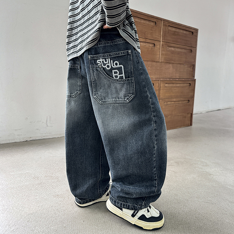 Дънки за момчета - деним от памук и полиестер (68/32), средна талия с еластична лента, деним с мека обработка, подходящи за пролет и есен