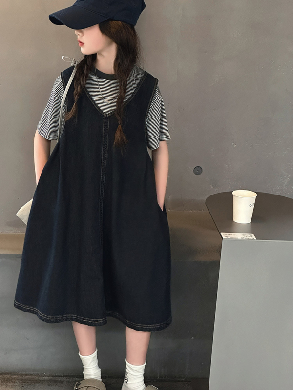 Dječji dvodijelni ljetni komplet: džins haljina bez rukava i prugasti kratki T‑shirt, korejski stil, 80% pamuk, prugasti uzorak, za djevojčice 8+ godina (visina >140 cm), ljeto 2025