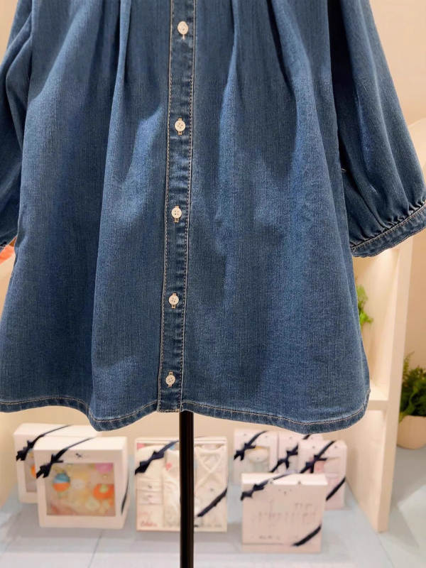 Dječja pamučna haljina s izvezenim cvjetnim uzorkom i ovratnikom nalik lutki, dugi rukavi, jesen 2025