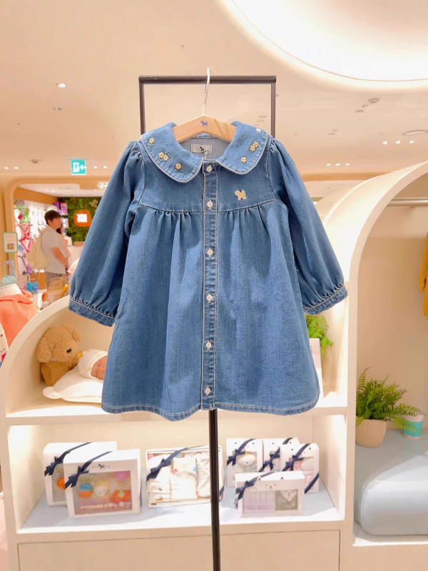 Dječja pamučna haljina s izvezenim cvjetnim uzorkom i ovratnikom nalik lutki, dugi rukavi, jesen 2025